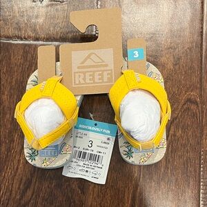 Reef Kids Yellow Flip Flops